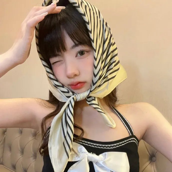 舞会的名册免费在线观看封面