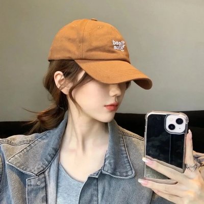 不愿恋爱的雀斑小姐免费在线观看封面